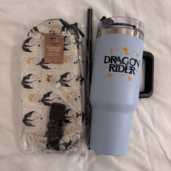 Fourth Wing set - tumbler and picnic bag from Bookish Box and Owlcrate - Picture 2 of 2